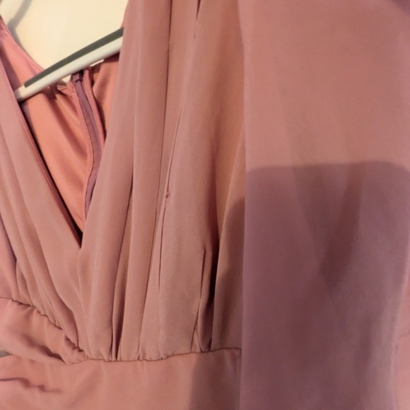 Elegant Formal Dress - Picture 10 of 10